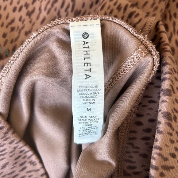 Athleta Salutation Animal Print Leggings w/ Stash Pockets Womens Size M - Picture 8 of 12